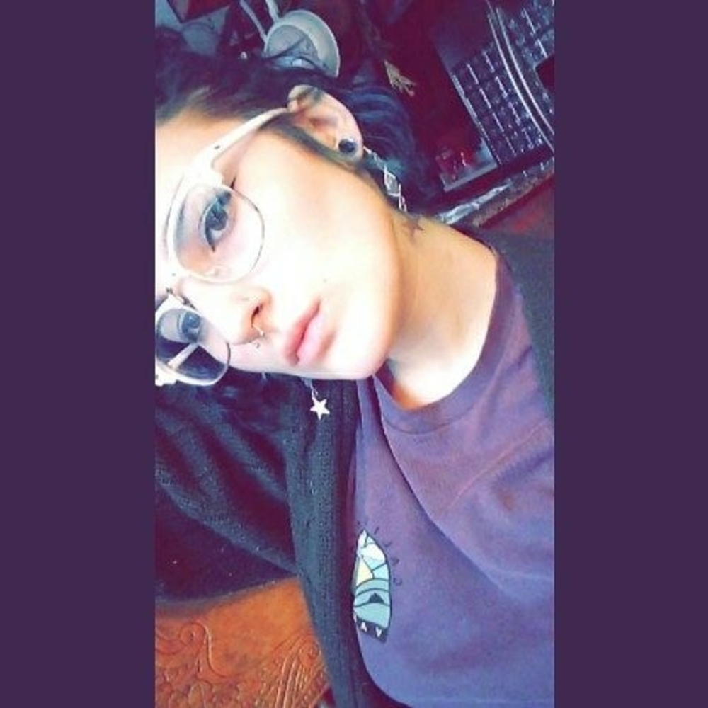 Meet your Posher, Skylar